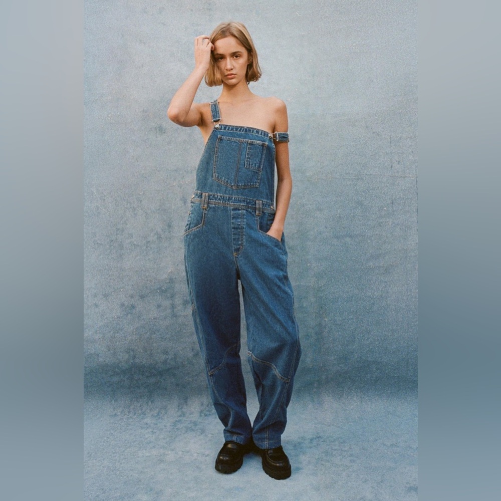 BDG Baggy Denim Overalls Size Large